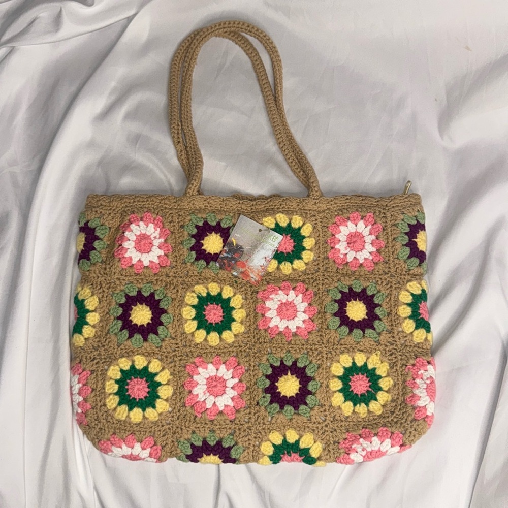 New Knit Bon Bons Crochet Bag w/zipper closure